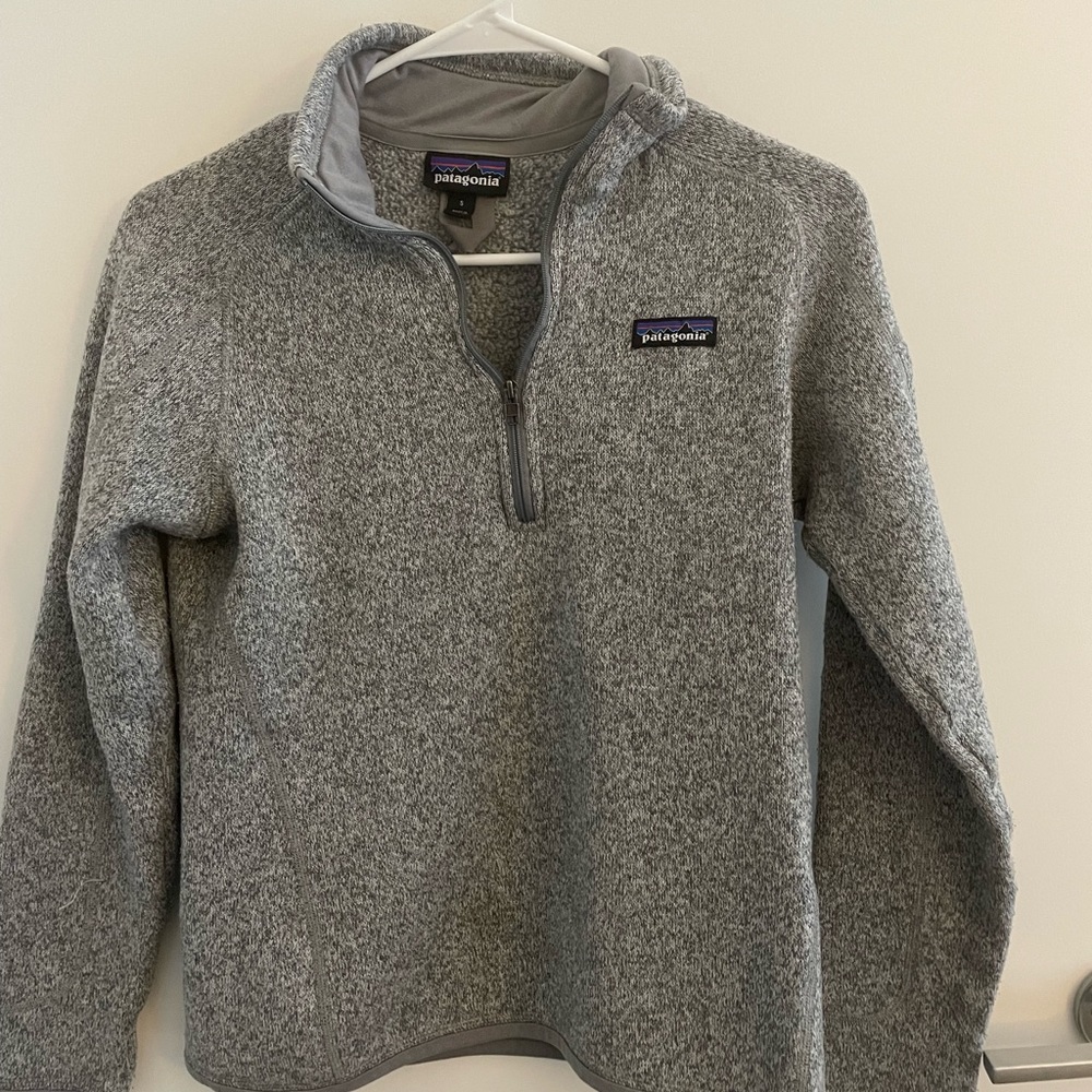 Patagonia women ‘s better 1/4 zip fleece pullover
